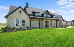 650 Alondrita Street, Celeste, TX 75423