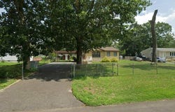 4347 Robert Dr, Vineland, NJ 08344
