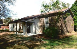609 Foxfire Road, Elizabethtown, KY 42701