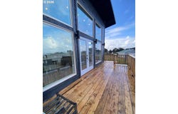94542 STANSELL St, GoldBeach, OR 97444