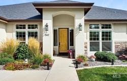 367 Bard, Middleton, ID 83644
