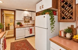 66 Plainfield Ave, Shrewsbury, MA 01545