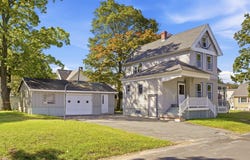 27 Arthur St, Methuen, MA 01844