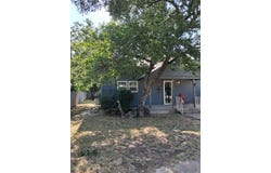 310 N Trinity Street, Coleman, TX 76834