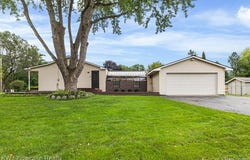 2755 Willow Lane, Highland Twp, MI 48356