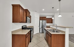 8947 S HEIGHTS Dr E, Sandy, UT 84094