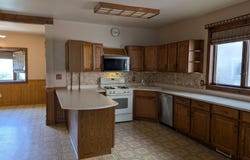 3738 E Plankinton Ave, Cudahy, WI 53110