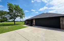 101 E Whitewright Road, Savoy, TX 75479
