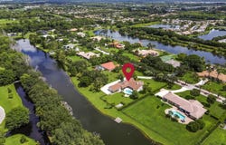 5703 Lago Del Sol Drive, Lake Worth, FL 33449