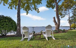 810 Jordan Point Rd, Prince George, VA 23860