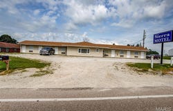 1215 S Fifth, Carrollton, IL 62016
