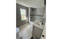 1960 MAPLE Avenue, CROYDON, PA 19021