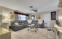 2001 48th St SW, NAPLES, FL 34116