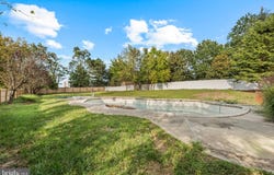447 E PROSPECT Avenue, WEST BERLIN, NJ 08091