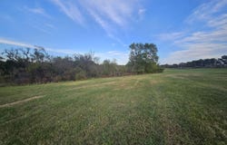 S Linebarger, Fairview, MO 64842