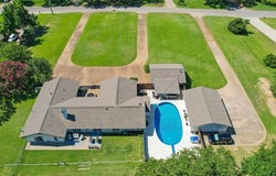 3601 Holly Street, Denison, TX 75020