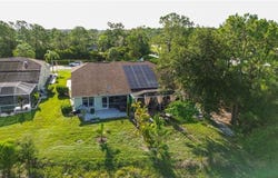 5205 Whitten Dr, NAPLES, FL 34104