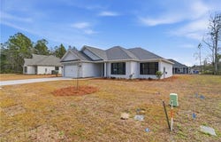 405 Country Walk Circle, Brunswick, GA 31525
