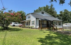 404 S Jackson St, Ripley, MS 38663