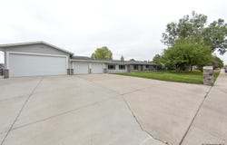 808 VIRGINIA CT, Cheyenne, WY 82009