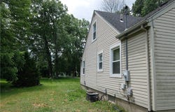 4022 Devon Drive SE, Warren, OH 44484