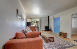 3024 Frontier Place NE, Albuquerque, NM 87106