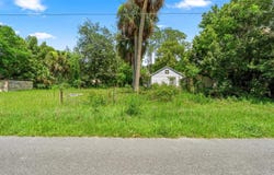 10085 PLUM Street, HAMPTON, FL 32044