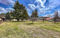 400 W 4th Ave, Clark Fork, ID 83811