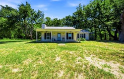8418 County Road 3613, Murchison, TX 75778