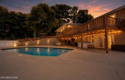 8023 Conner Rd, Powell, TN 37849