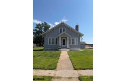 366 BATES BLVD, Lodgepole, NE 69149