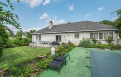 35 Van Winkle Ct, Woodland Park, NJ 07424-2905