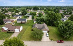 936 N West Lane, Jackson, MO 63755