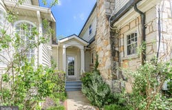 1500 AUGUSTINE Avenue, FREDERICKSBURG, VA 22401