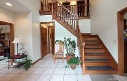 7260 Edgewood Ln, Athens, OH 45701