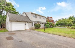 22 Tarry Lane, Levittown, NY 11756