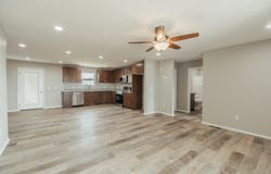 1217 E Macon Street, Republic, MO 65738