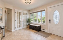 271 Twin Lane E, Wantagh, NY 11793