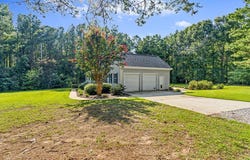 126 Ranch Ct, Greenwood, SC 29646
