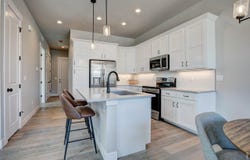 160 High Point Dr, Longmont, CO 80504