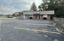 1168 Warwick Avenue, Warwick, RI 02888