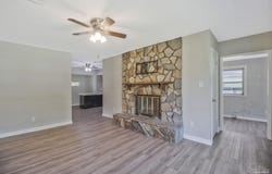 911 Springbrook Ave, Pensacola, FL 32505