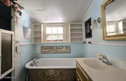 265 E Falconer Avenue, Holly Springs, MS 38635