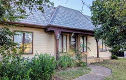 758 Moundview Ave, Salina, KS 67401