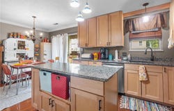 280 Carmel Woods Drive, Ballwin, MO 63021