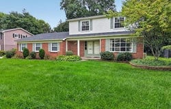 3856 Estates Drive, Troy, MI 48084