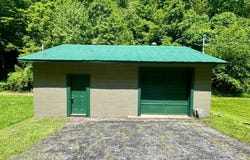 189 Wallback Road, Maysel, WV 25133