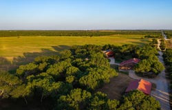 106 County Road 253, Poth, TX 78147
