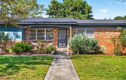 302 PARK RIDGE Avenue, TEMPLE TERRACE, FL 33617
