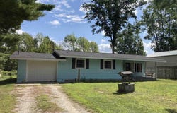 5240 Sumac Trail, Lupton, MI 48635